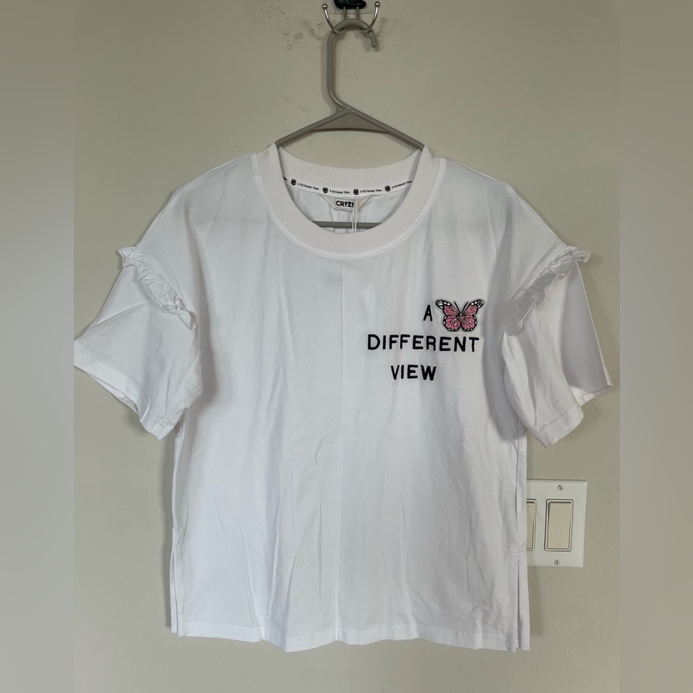 NWT CR Z Women’s T Shirts Short Sleeve Crew Neck White Oversize Size S